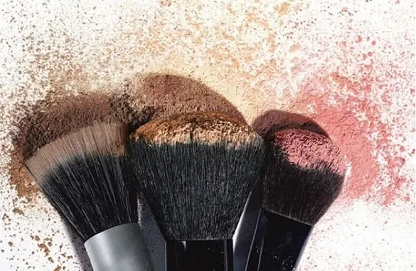 come pulire pennelli trucco